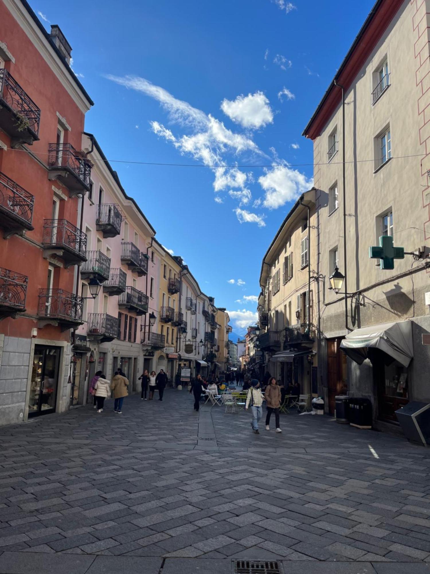 Game,Set And Love -Loft Nel Cuore Di Aosta Buitenkant foto